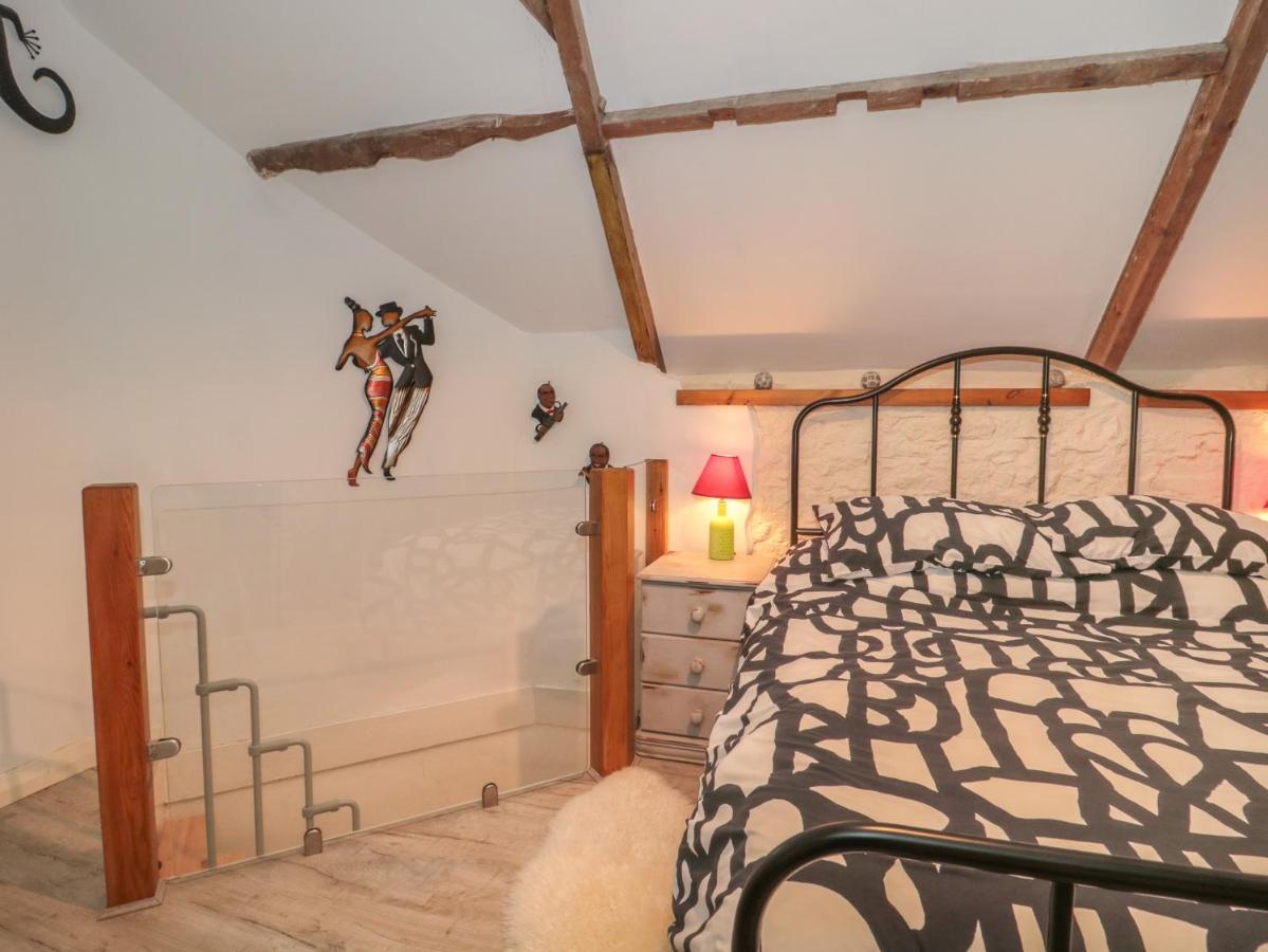 The Coach House Villa Somerton  Kültér fotó